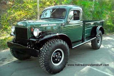 dodge-m43-power-wagon-view-download-wallpaper-700x467-comments_4319a.jpg
