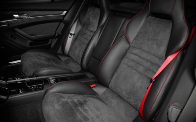 2013-porsche-panamera-gts-rear-seats.jpg