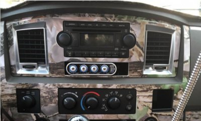 Camo dash kit 1.jpg