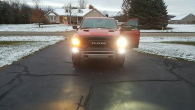 Hid and Stock-2.jpg