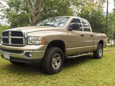 My Hemi Truck007.jpg