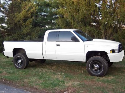 boots quad all white.jpg