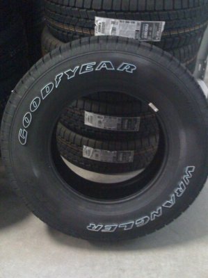 Sam's Club Tire Picture (4).jpg