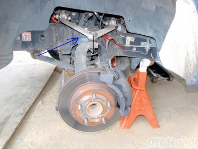 1011or_03_+2005_2wd_dodge_ram_1500_leveling_kit_install+front_suspension.jpg