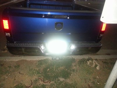 LED2.jpg