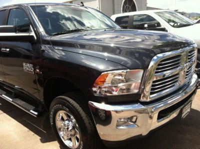 2013 Dodge Ram 2500 (4).jpg