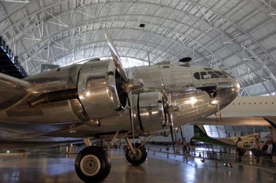 Boeing_307_Udvar_Hazy.jpg