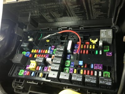 Fuse box_resize.JPG