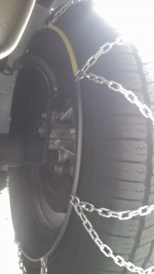 Tire Chains case (2).jpg