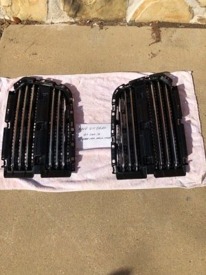 Ram 1500 grill.jpg