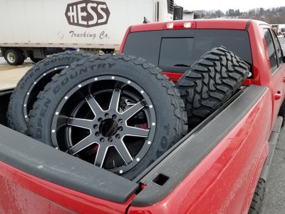 new wheels and tires.jpg