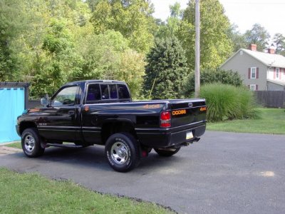 dodge 1.jpg
