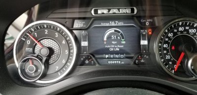 2019 RAM Cluster Display 1.jpg 2019 RAM Cluster Display 1.jpg