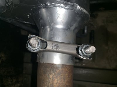 lyells_exhaust_clamp.jpg lyells_exhaust_clamp.jpg