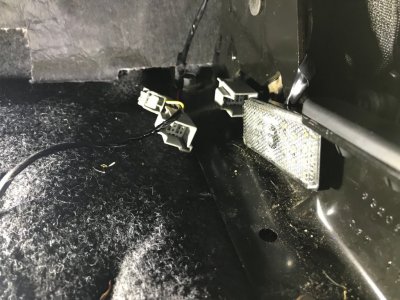 seat light1.jpg