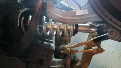 rebuildcoilover1.jpg