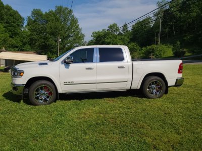 lowered1.jpg lowered1.jpg