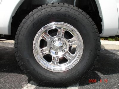 17x8.5 WELD W 33 TERRA GRAPPLER.jpg