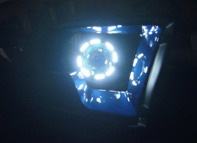 headlight2.jpg