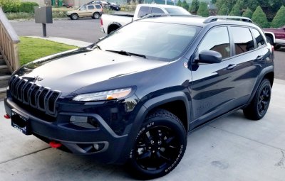 Jeep Trailhawk.jpg