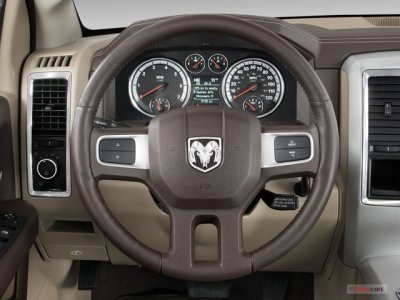 2009_dodge_ram_1500_steeringwheel.jpg