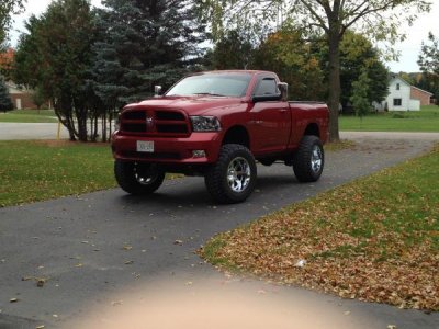2013-dodge-ram-1500-lifted-regular-cab-az3krczc.jpg