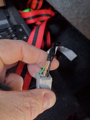 Back seat connector.jpg Back seat connector.jpg