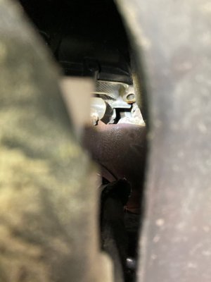 oil leak ed1.jpg oil leak ed1.jpg