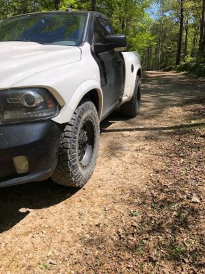 Tires2.jpg Tires2.jpg
