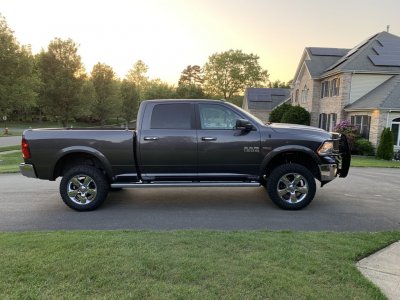 Truck lifted PS.jpg Truck lifted PS.jpg