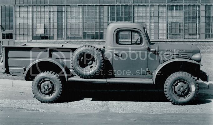 1951DodgeRamPowerWagon-March-Starte.jpg