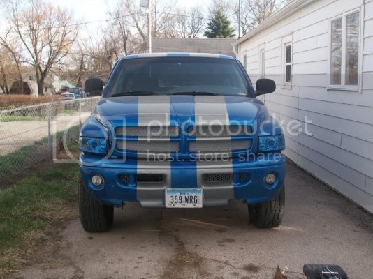 Bluetrucksilverstripes.jpg