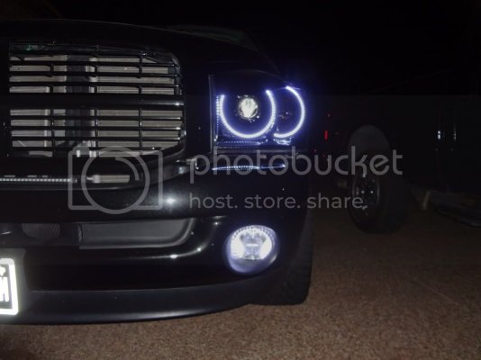 TruckLights005.jpg TruckLights005.jpg
