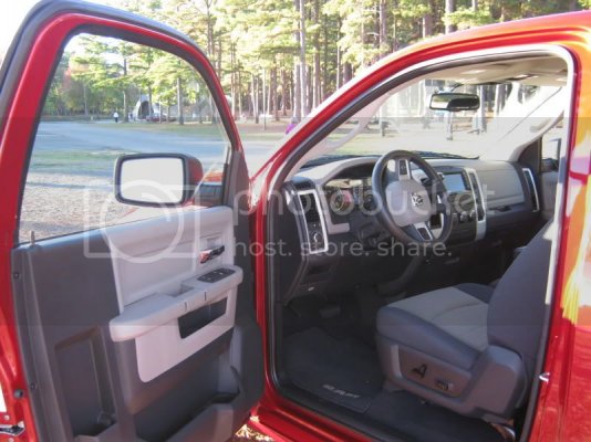 2010Ram020-1.jpg 2010Ram020-1.jpg