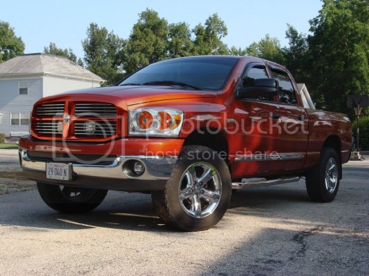 BIGBADRAMpaintedgrilleheadlight2.jpg