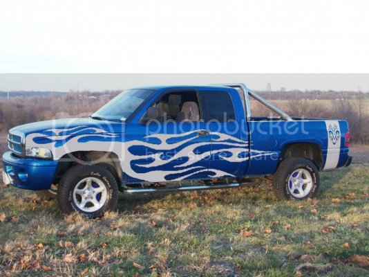 mytrucksidetribalflames.jpg