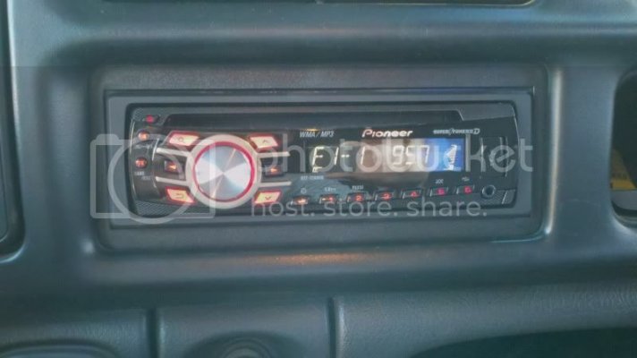 cdplayer.jpg cdplayer.jpg