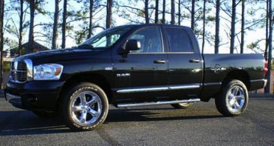 dodge-ram-hemi-laramie-mds-2008.jpg