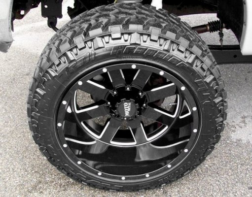 metal-mo962-gloss-black-milled-accents-ford-f250-3.jpg
