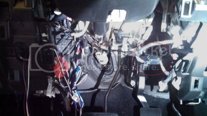 Harness-FactoryIgnitionPlug.jpg Harness-FactoryIgnitionPlug.jpg