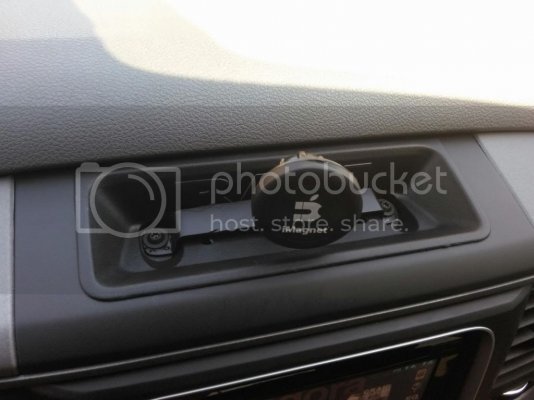 dash3_zps685dd276.jpg dash3_zps685dd276.jpg
