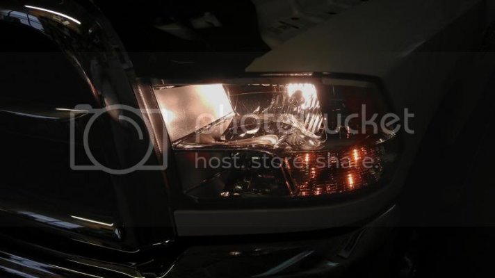 Headlightfactorybulb1_zps83dc39cb.jpg