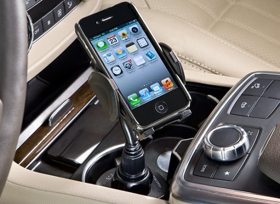 Macally-mcup-car-phone-mount-2013.jpg