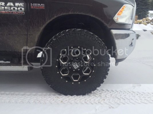 truck%20n%20tires1_zpsr8m8ogdg.jpg