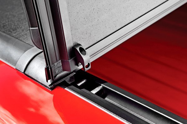 ang-encore-tonno-tri-fold-tonneau-cover-hinge-hook.jpg ang-encore-tonno-tri-fold-tonneau-cover-hinge-hook.jpg
