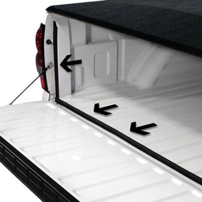 extang-maxseal-tailgate-seal-installed.jpg extang-maxseal-tailgate-seal-installed.jpg