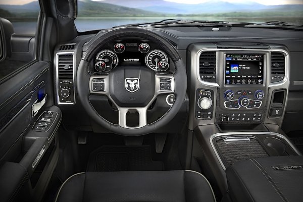 2015_ram_laramie_limited_interior_dash.jpg