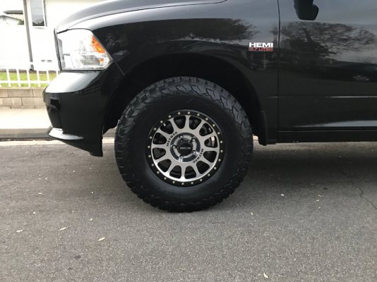 Guide To Leveling And Wheel And Tire Sizing For 06 4wd Ram 1500s Page