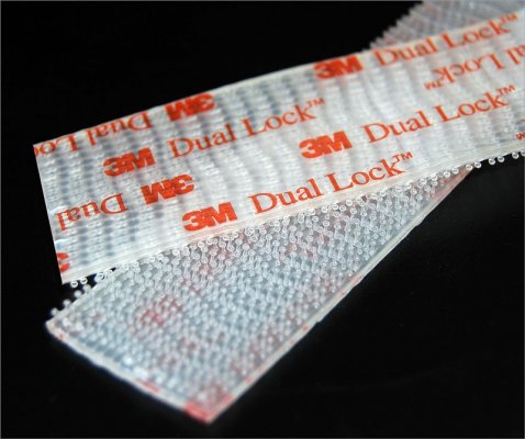 3M-dual-lock-velcro-2.jpg