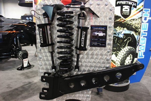 sema-2014-fabtech12.jpg